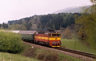 750 400-4