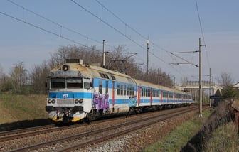 560 027-5