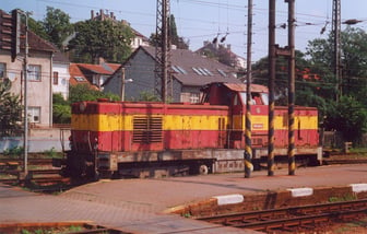 735 006-9