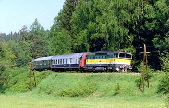 753 046-2