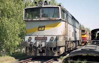 750 042-4