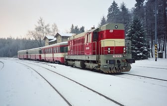 742 074-8