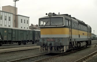 753 303-7