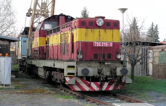 735 216-4