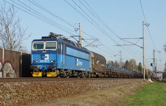 363 066-2