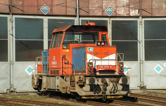 708 005-4