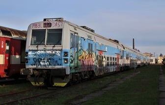 470 004-3