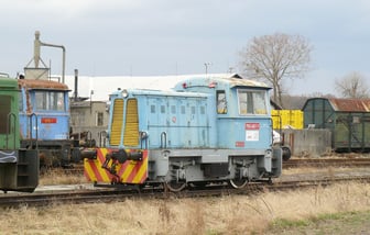 700 687-7