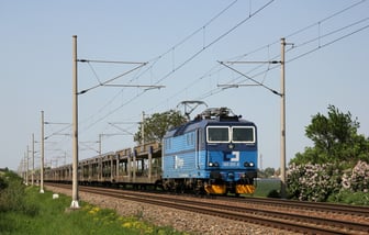 363 025-8