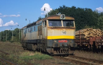 752 047-1