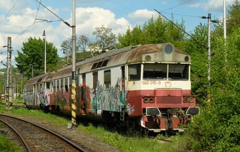 560 015-0