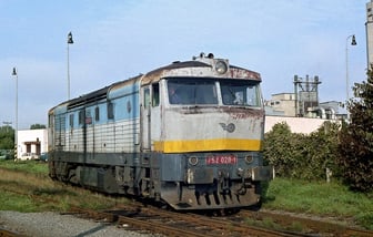 752 028-1