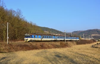 460 023-5