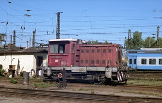 703 048-9