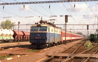 350 004-8