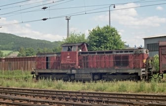 735 163-8