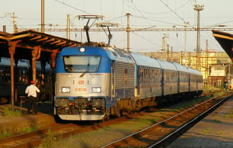 380 008-3