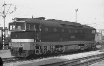 753 025-6