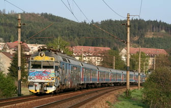 560 010-1