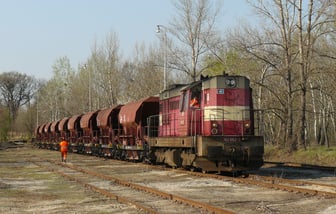 742 062-3