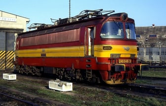 240 046-3