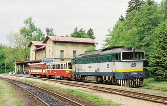 753 001-7