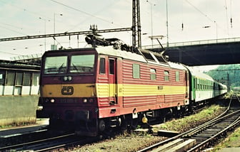 372 005-9