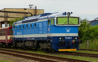 754 062-8