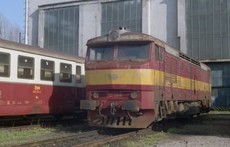 752 069-5