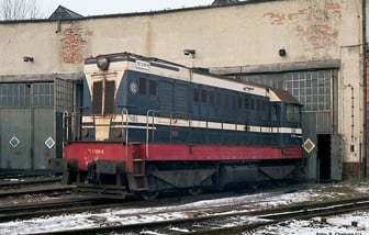 721 038-8