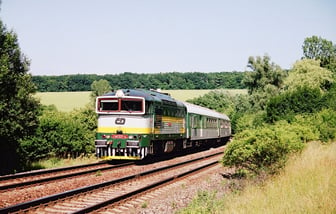 754 037-0