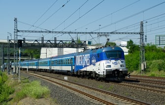 380 017-4