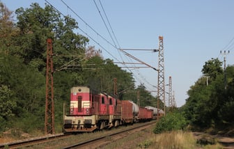 742 253-8