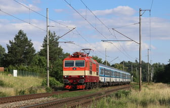 263 002-8