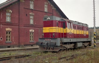 742 033-4