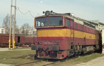 753 178-3