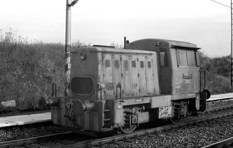 700 135-7