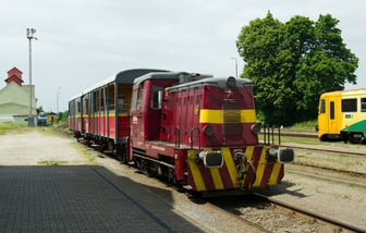 702 586-9