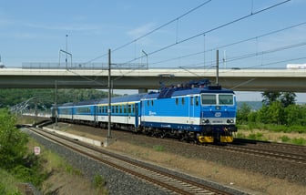 362 083-8