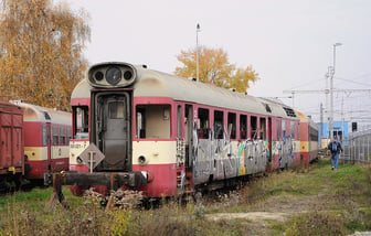 850 021-7