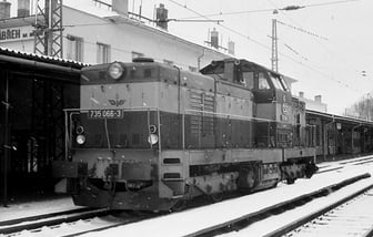 735 066-3