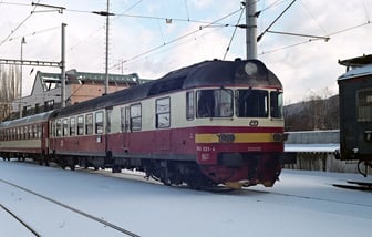 853 021-4