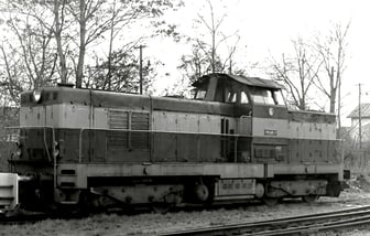 735 045-7