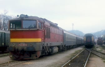 753 011-6