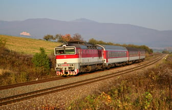 754 033-9