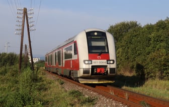 861 004-4