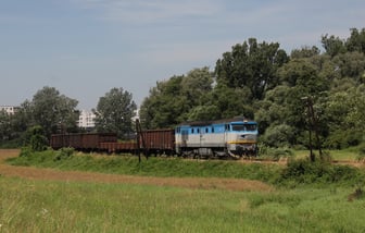 752 052-1