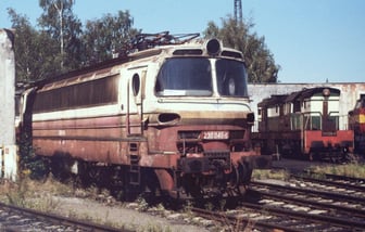 230 046-5