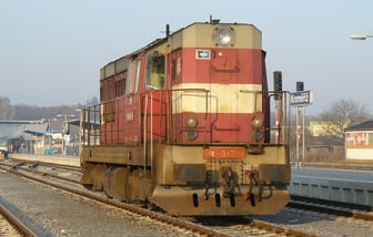 742 082-1