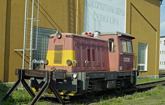 703 044-8